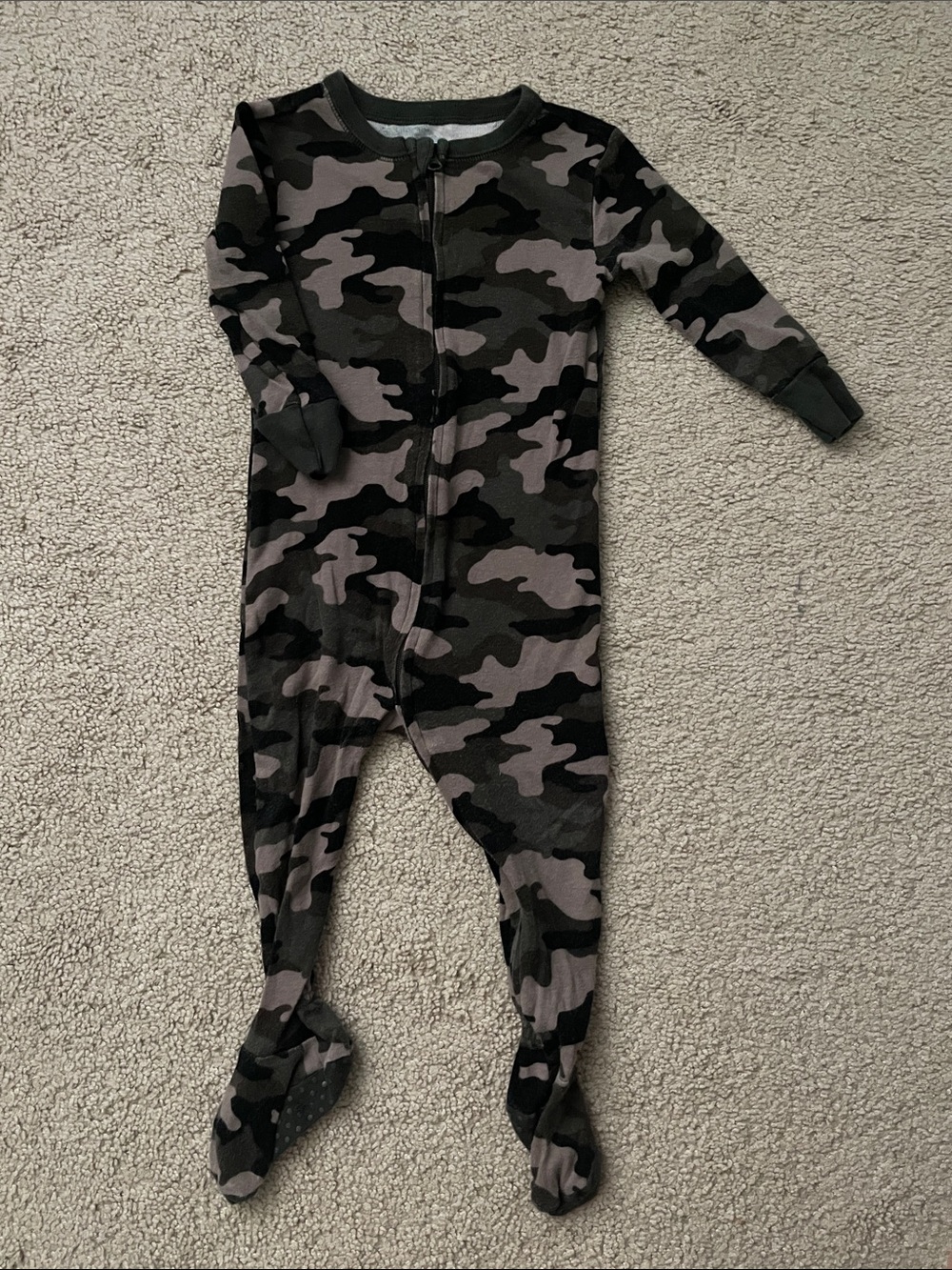 Old Navy Kids Camo Zip-Front Footed Pajamas - Black & Gray